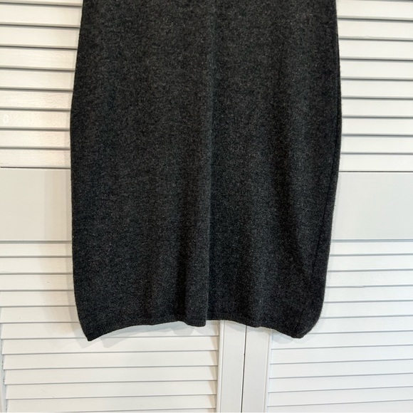 Allude Cashmere Knit Scoop Neck Dress - Picture 15 of 16